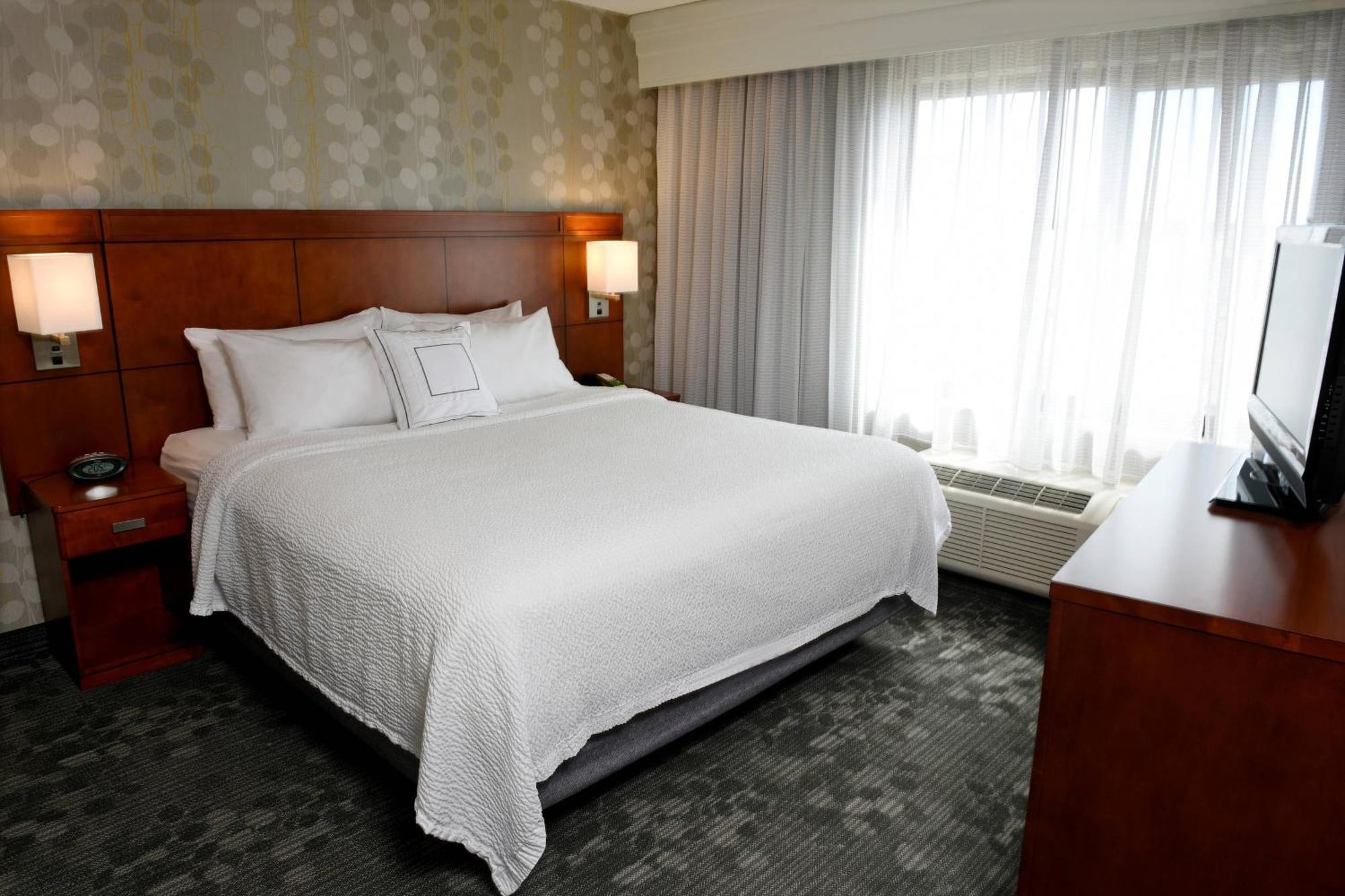 Courtyard By Marriott Sioux Falls Zewnętrze zdjęcie